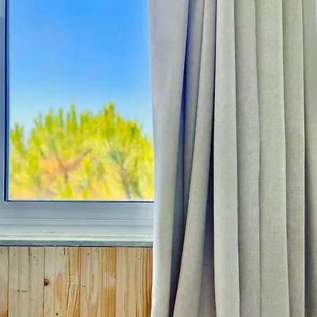 Mia Luxury Golem (Tirana)