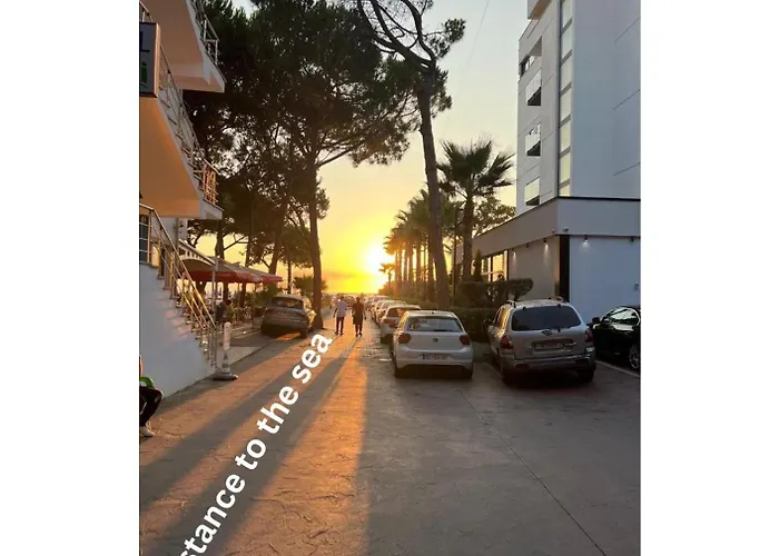 Mia Luxury * Golem (Tirana)