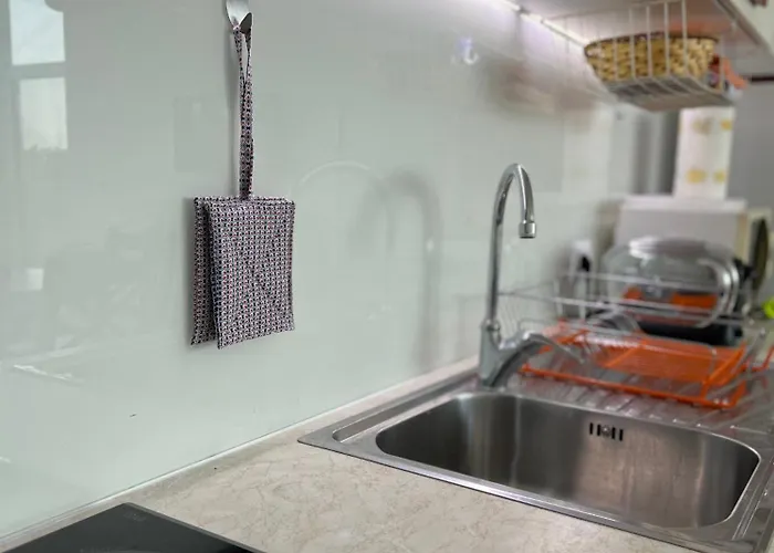 Mia Luxury Golem (Tirana)